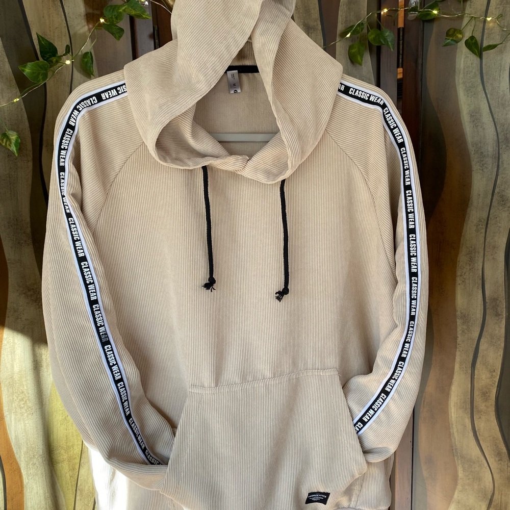 Z man (Zaful) Pull-over Hoodie, size Medium